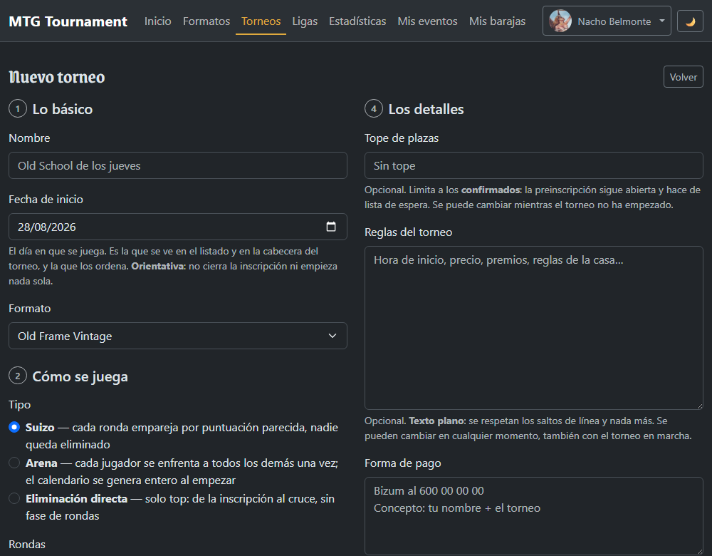 El paso «Cómo se juega» del formulario de nuevo torneo, con los tres tipos a
                      elegir —Suizo, Arena y eliminación directa—, cada uno con su descripción de una
                      línea.